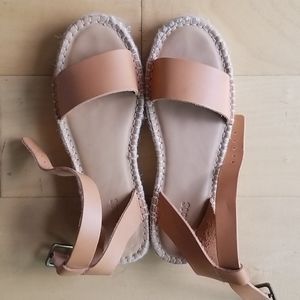 ON HOLD - SOLUDOS Cadiz Sandal